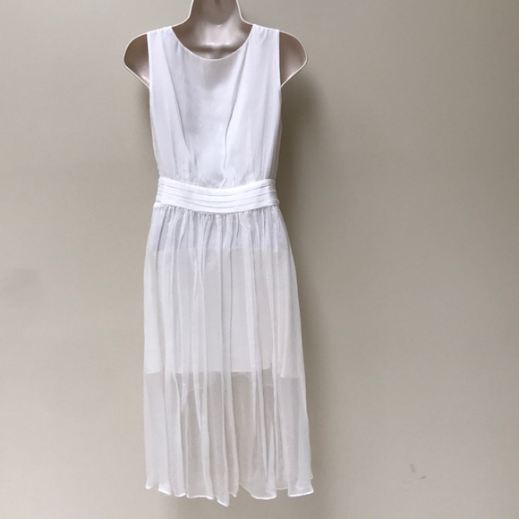 White flowy dress silk. - Picture 2 of 8